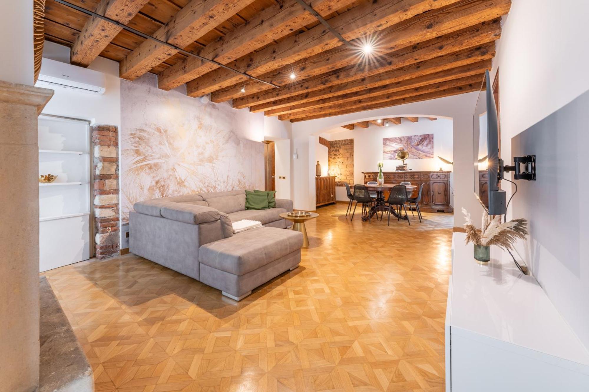 Sgarzerie Luxury Flat 2 Rooms 120Mq Verona Dış mekan fotoğraf