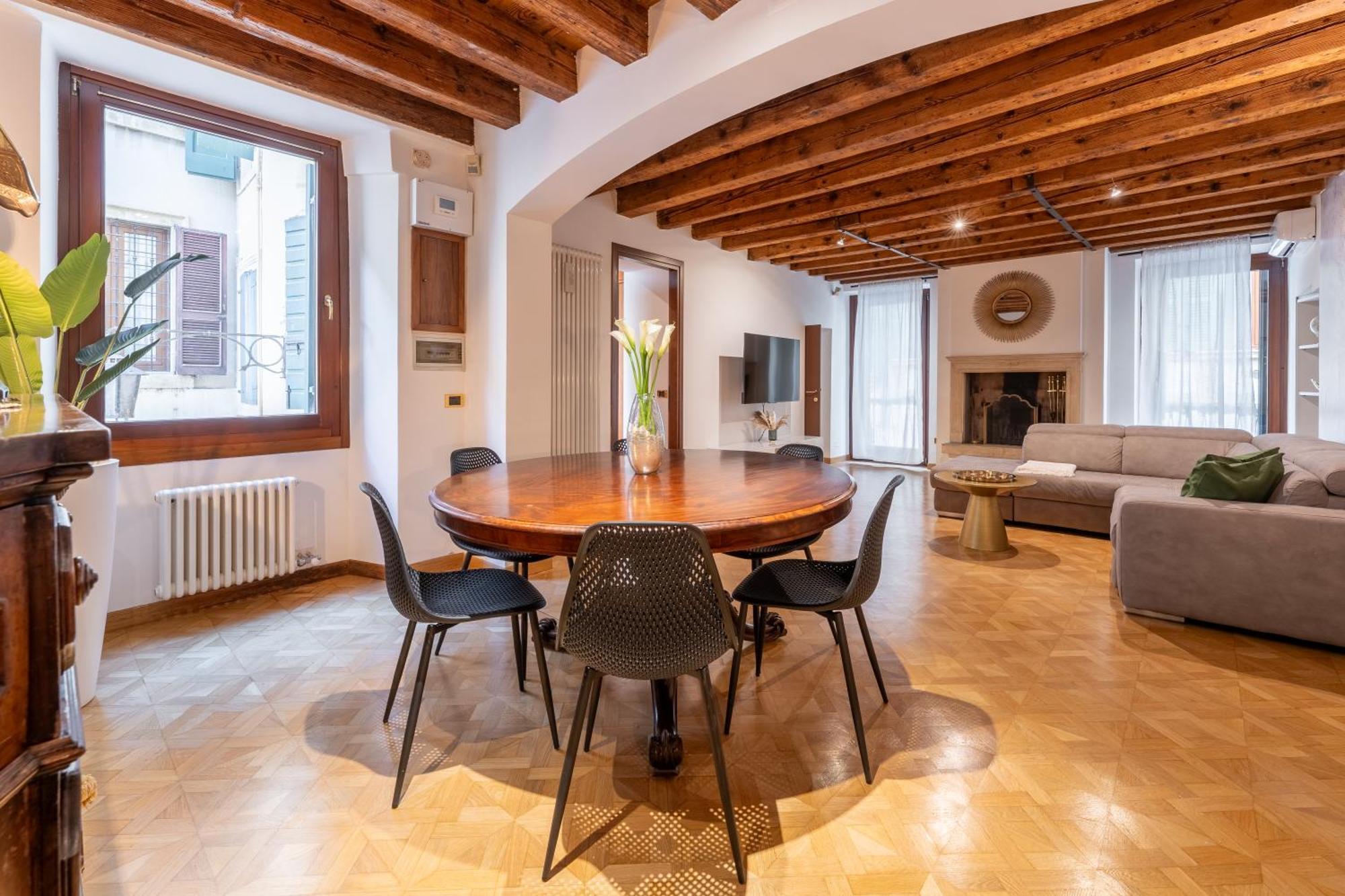 Sgarzerie Luxury Flat 2 Rooms 120Mq Verona Dış mekan fotoğraf