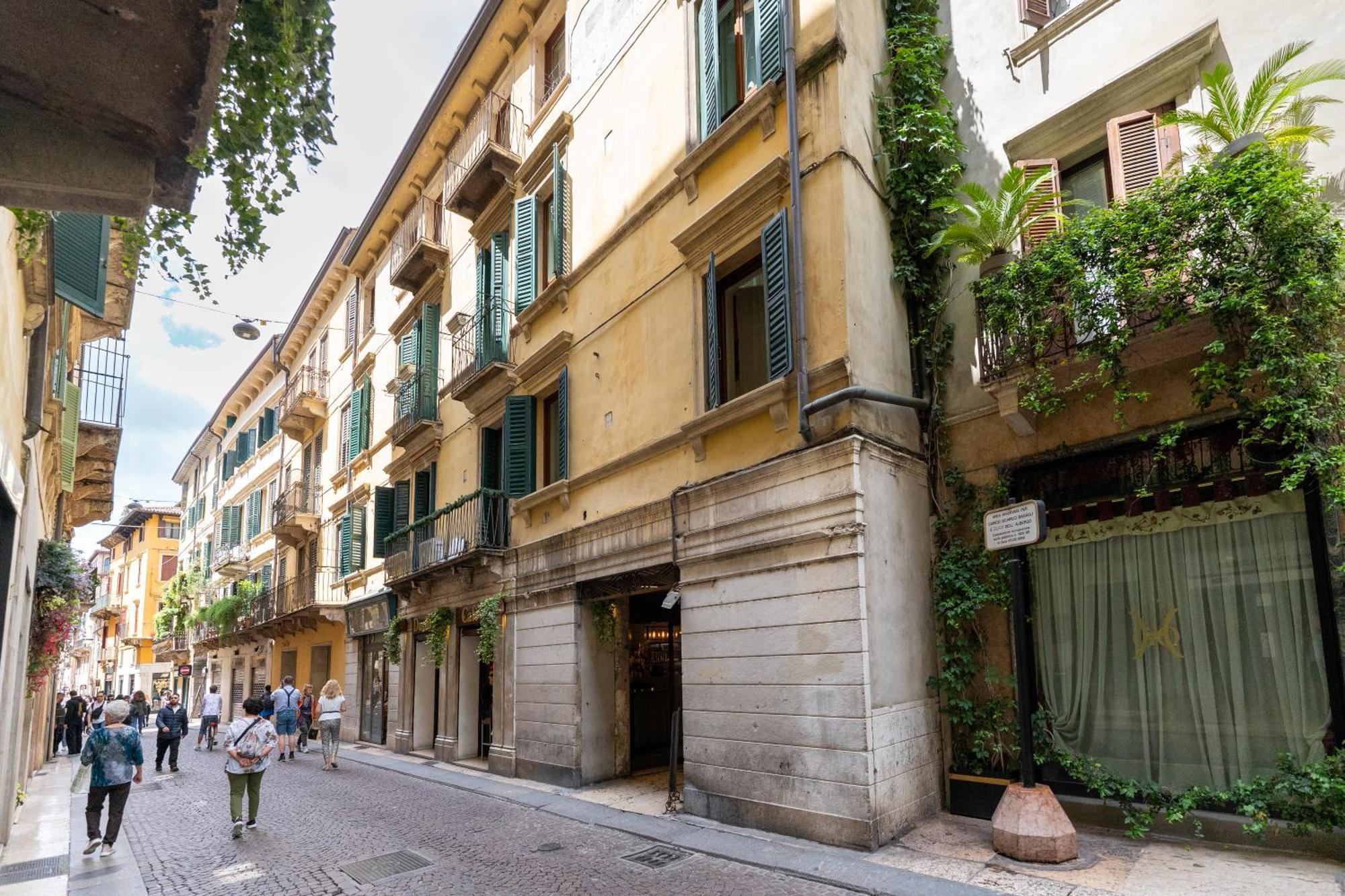 Sgarzerie Luxury Flat 2 Rooms 120Mq Verona Dış mekan fotoğraf
